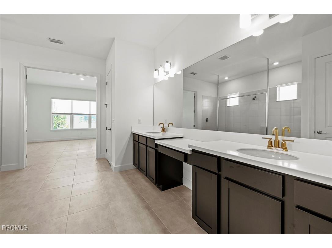 11902 Raggio Drive Fort Myers FL 33913 2025007143 image22
