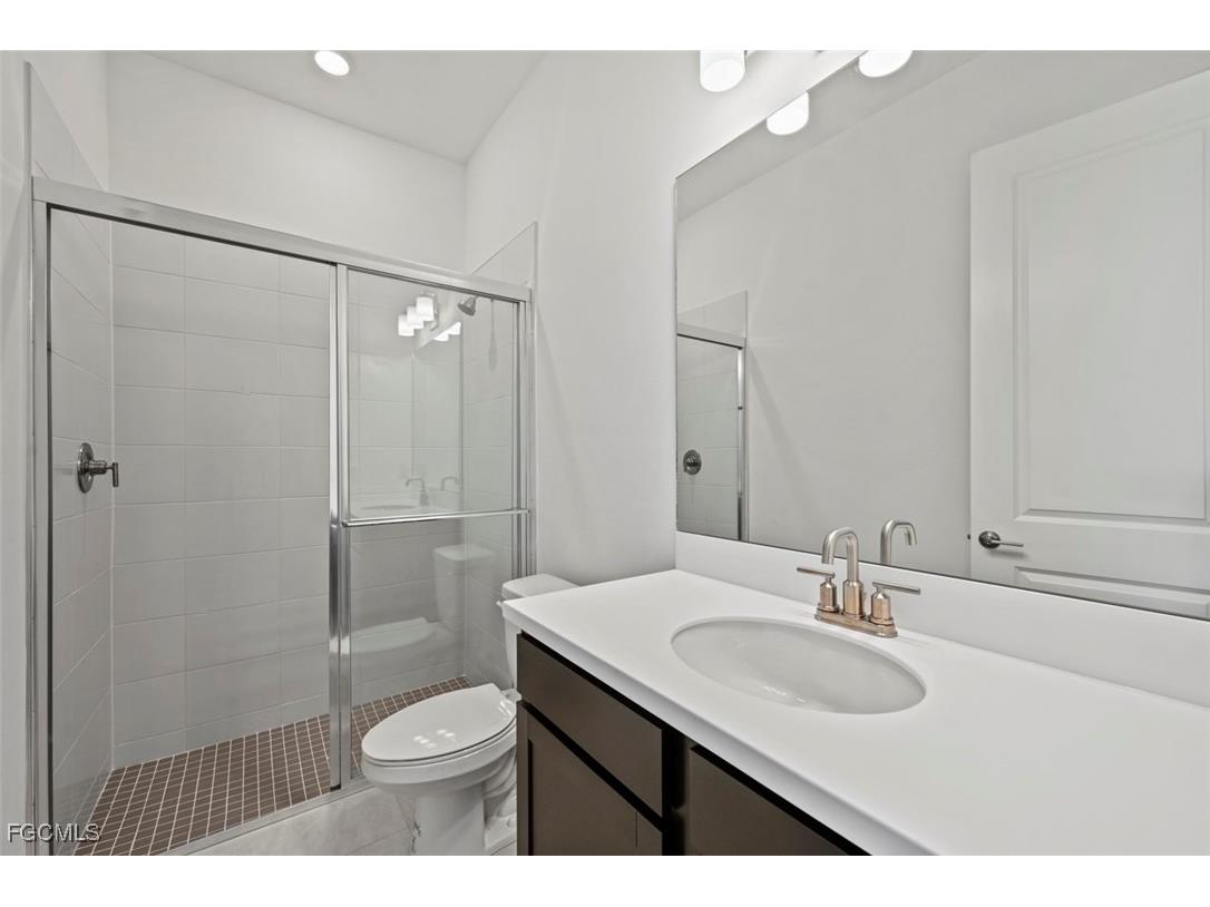 11902 Raggio Drive Fort Myers FL 33913 2025007143 image31