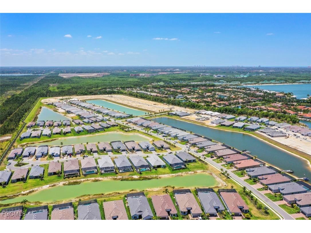 11902 Raggio Drive Fort Myers FL 33913 2025007143 image36