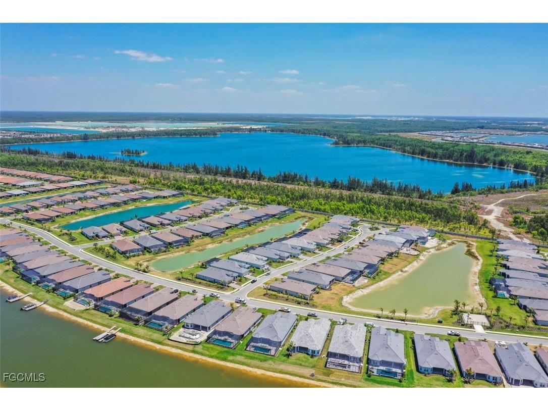 11902 Raggio Drive Fort Myers FL 33913 2025007143 image37