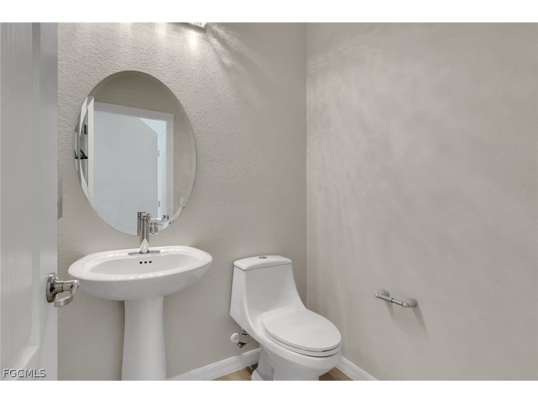 11905 Hickory Estate Circle Fort Myers FL 33913 2026012617 image25