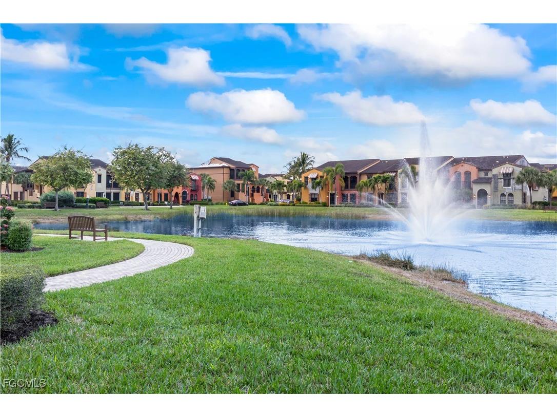 11908 Izarra Way #7005 Fort Myers FL 33912 2025024483 image2