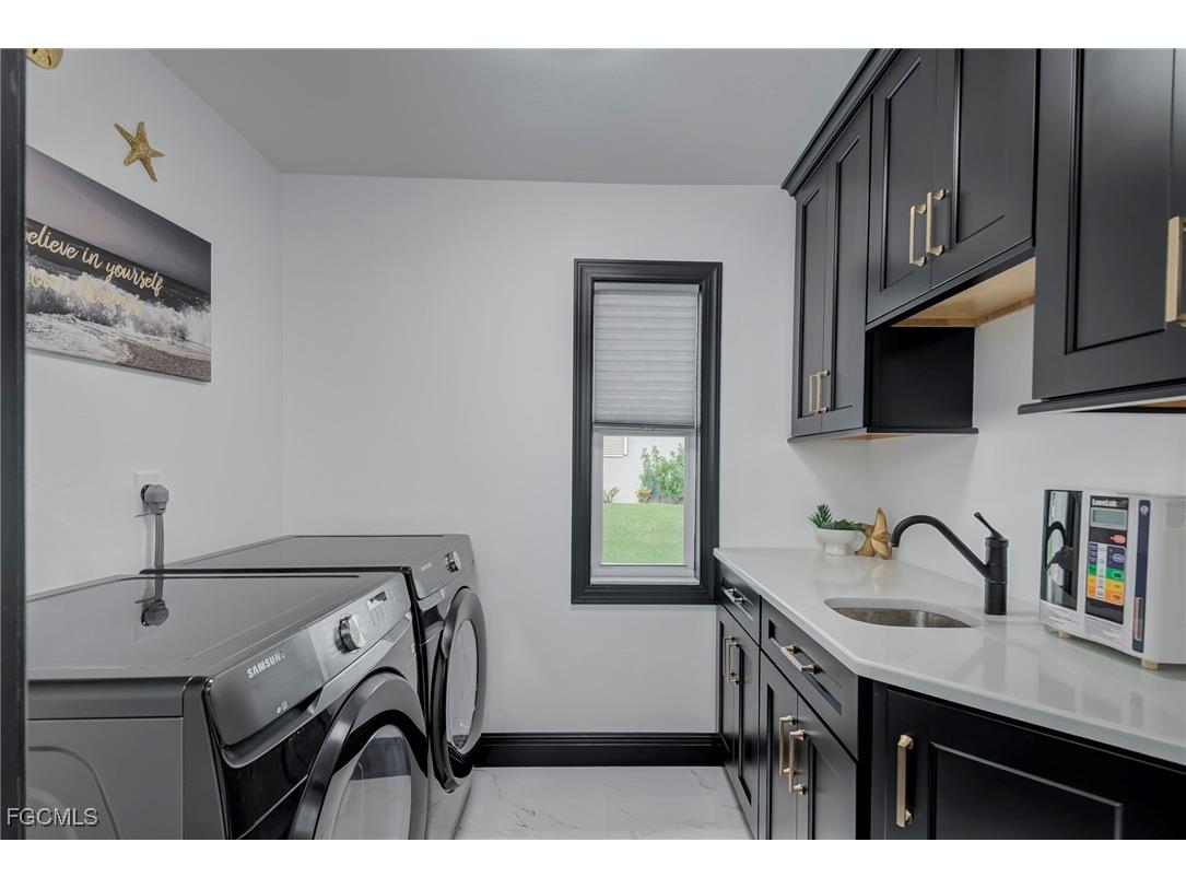 11908 King James Court Cape Coral FL 33991 2025013911 image10