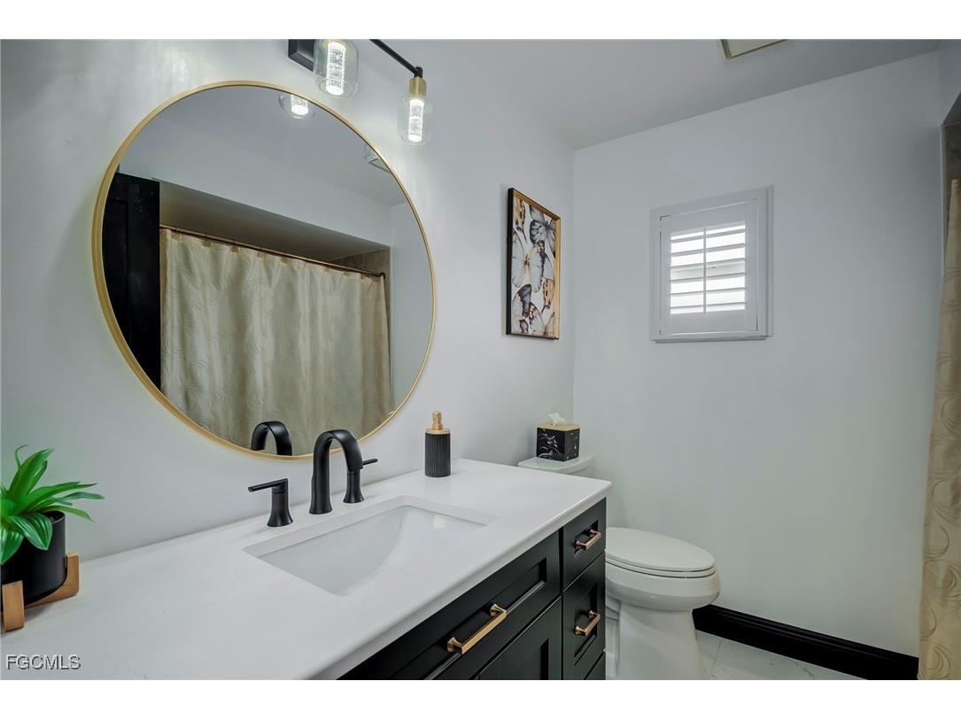 11908 King James Court Cape Coral FL 33991 2025013911 image17