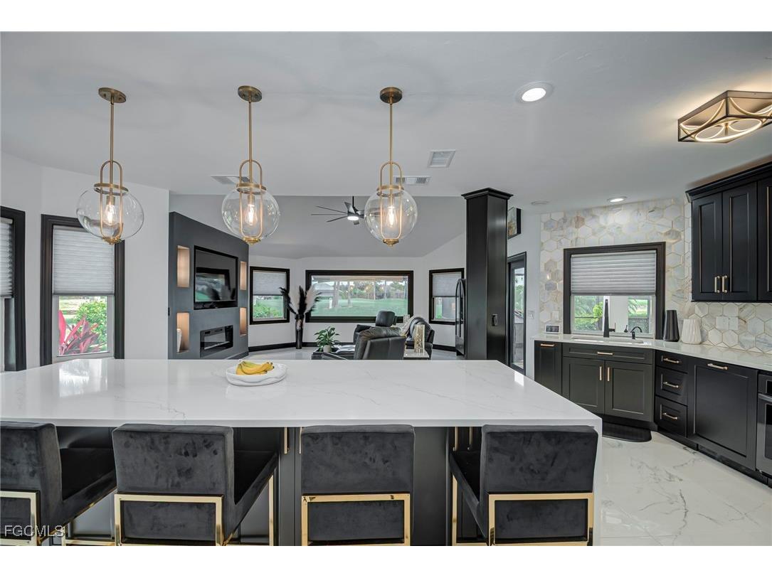 11908 King James Court Cape Coral FL 33991 2025013911 image5