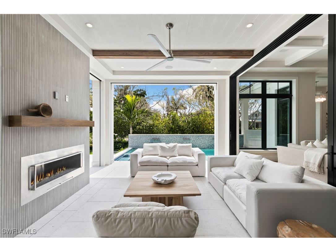 1191 7th Avenue N Naples FL 34102 224078260 image18