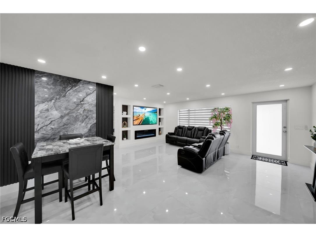 1191 Gramac Drive North Fort Myers FL 33917 2026028940 image4