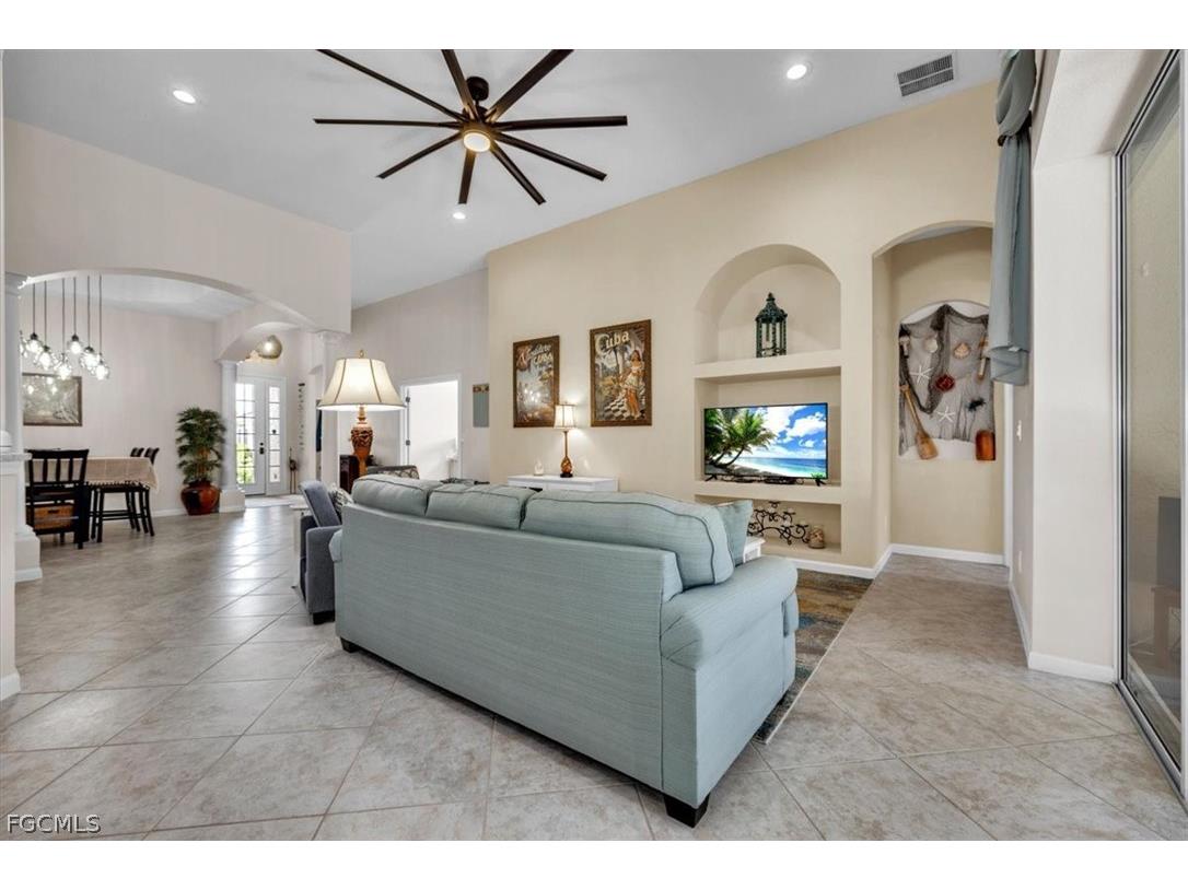 11910 Bramble Cove Drive Fort Myers FL 33905 2026010832 image10