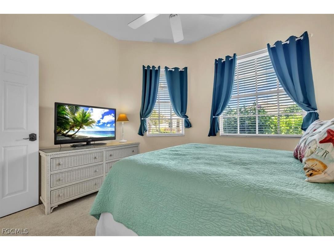 11910 Bramble Cove Drive Fort Myers FL 33905 2026010832 image31