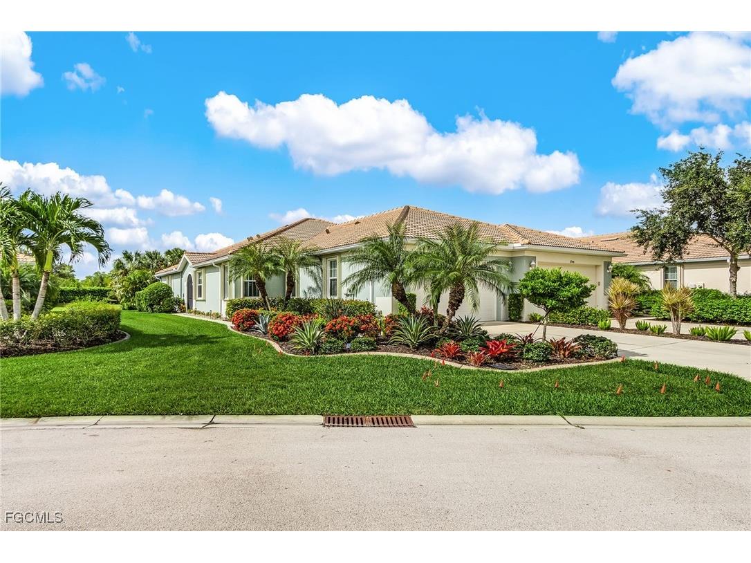 11912 Grosseto Court Fort Myers FL 33913 2025015039 image1