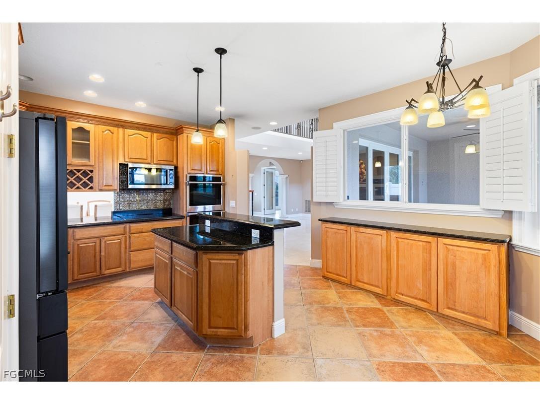 11913 Princess Grace Court Cape Coral FL 33991 2026012370 image19