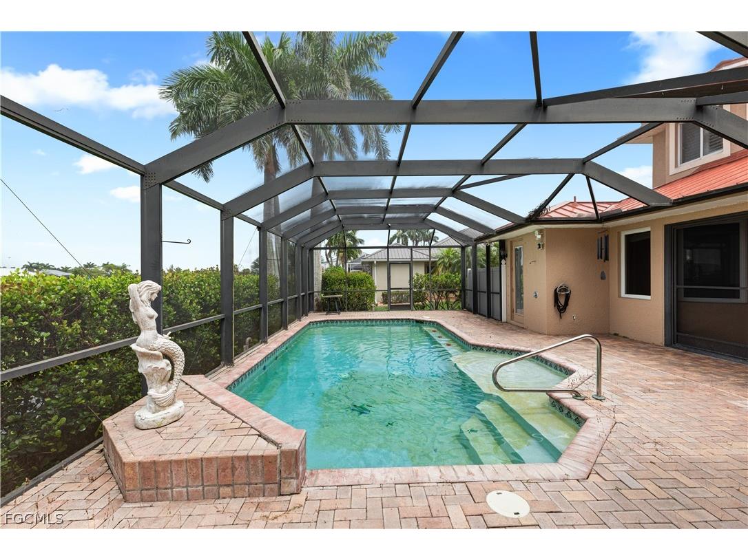 11913 Princess Grace Court Cape Coral FL 33991 2026012370 image3