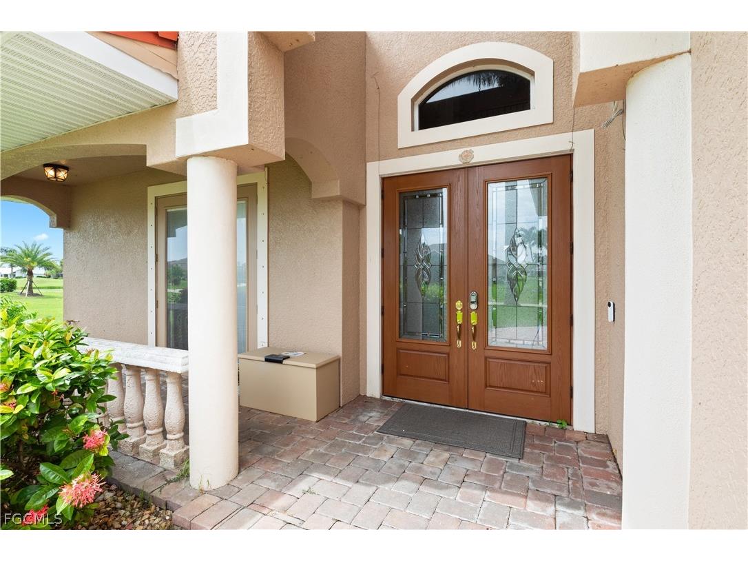 11913 Princess Grace Court Cape Coral FL 33991 2026012370 image5