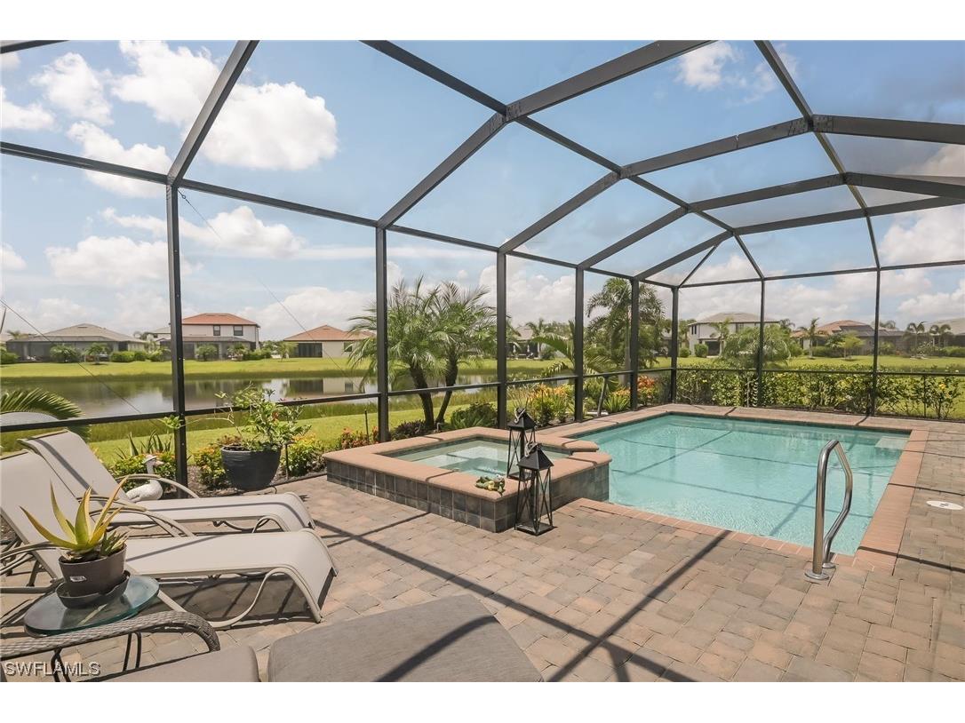 11914 Bay Oak Drive Fort Myers FL 33913 223056595 image1