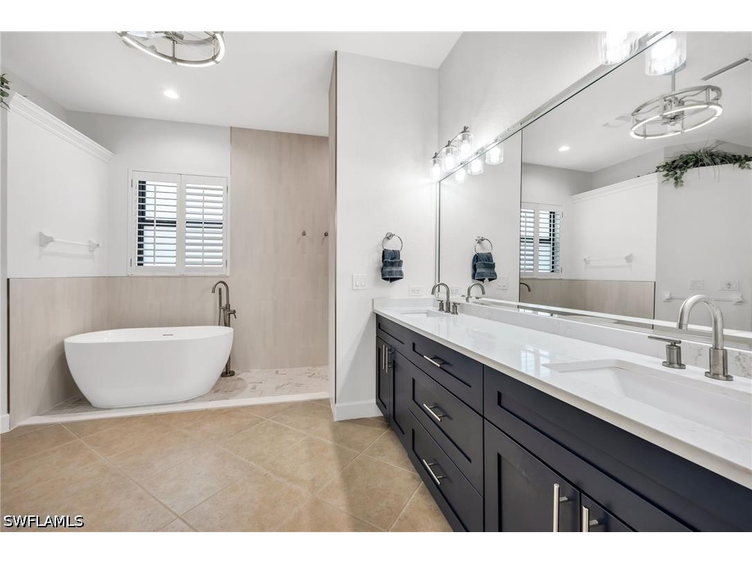 11918 Heather Woods Court Naples FL 34120 226012644 image14