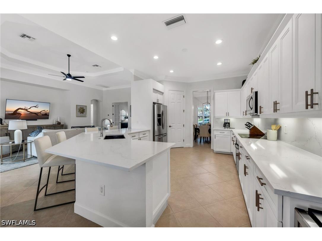 11918 Heather Woods Court Naples FL 34120 226012644 image8