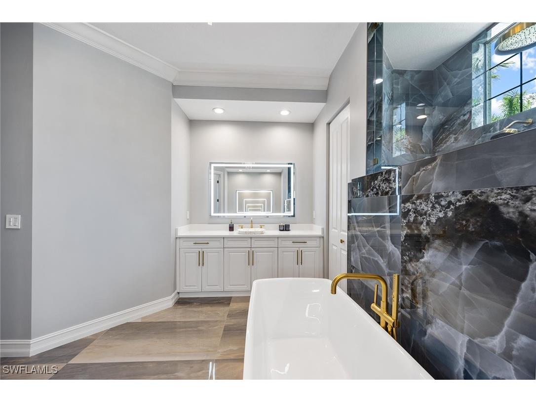 11920 Hedgestone Court Naples FL 34120 225067331 image20