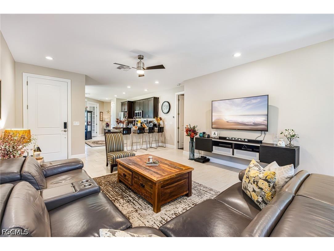 11921 Grosseto Court Fort Myers FL 33913 2026017556 image3