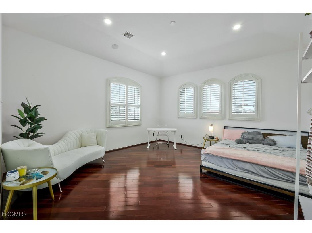 11929 Princess Grace Court Cape Coral FL 33991 2025001102 image27