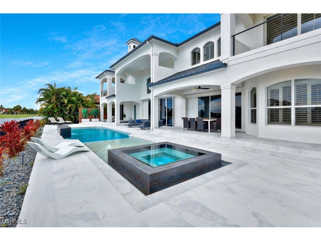 11929 Princess Grace Court Cape Coral FL 33991 2025001102 image38