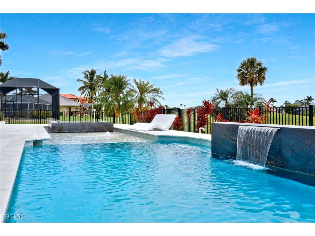 11929 Princess Grace Court Cape Coral FL 33991 2025001102 image41