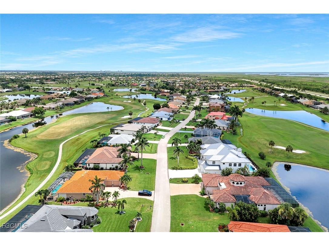 11929 Princess Grace Court Cape Coral FL 33991 2025001102 image44