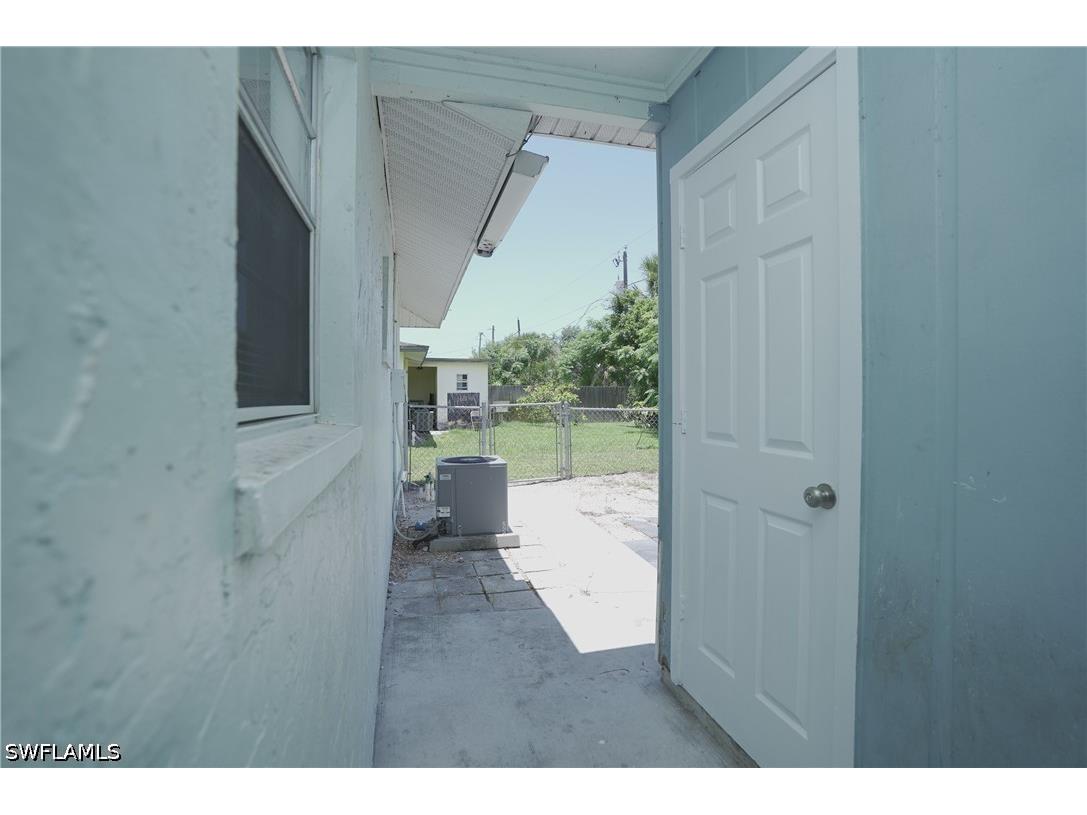 1193 S Alhambra Circle Naples FL 34103 226015907 image29