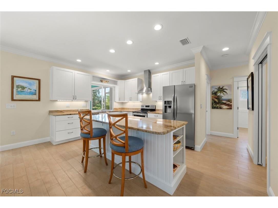 11931 Oakland Drive Bokeelia FL 33922 2025022814 image10