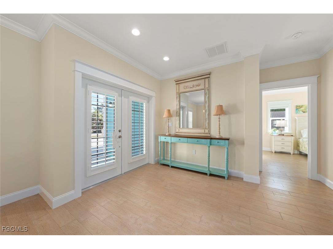 11931 Oakland Drive Bokeelia FL 33922 2025022814 image2