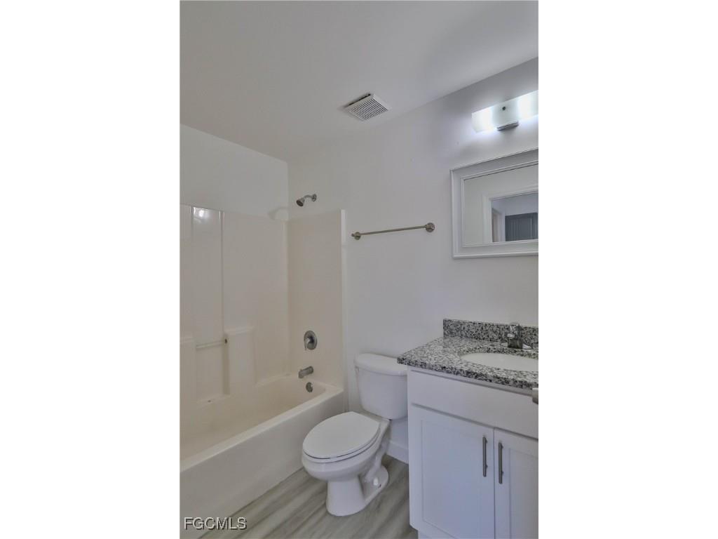 11931 Palm Bay Court #201 Bonita Springs FL 34135 2025015858 image16