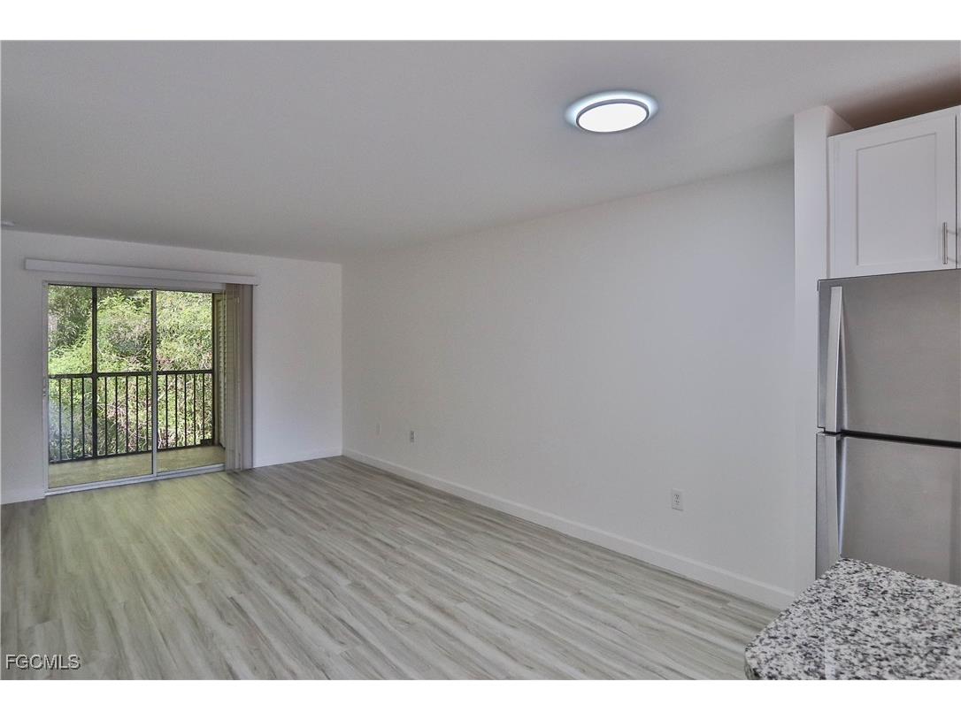 11931 Palm Bay Court #201 Bonita Springs FL 34135 2025015858 image6