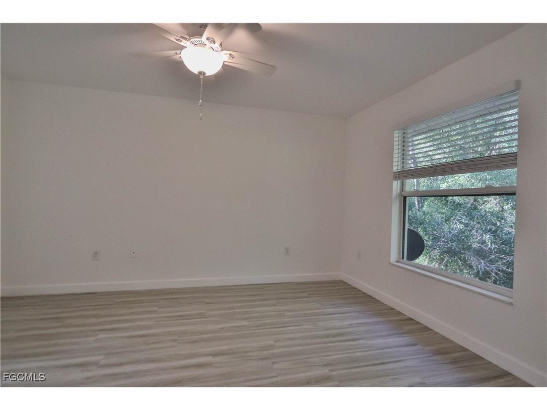 11931 Palm Bay Court #201 Bonita Springs FL 34135 2025015858 image8