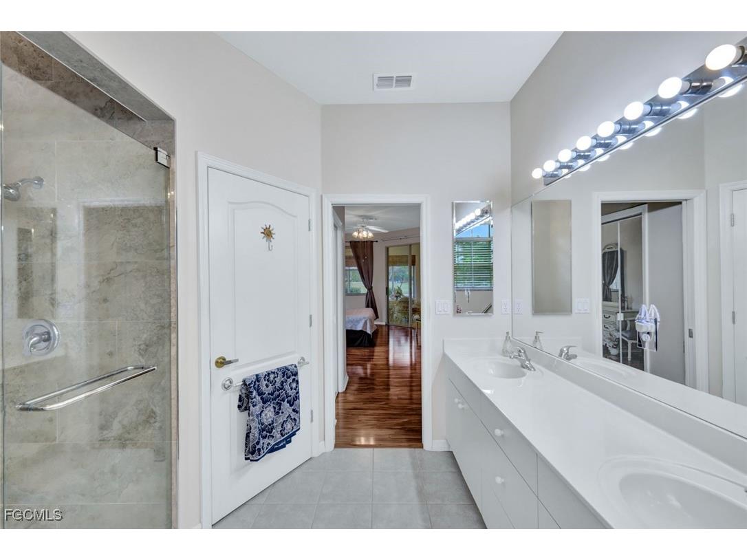 11931 Wedge Drive Fort Myers FL 33913 2025015536 image21