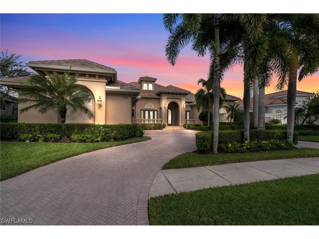 11935 Hedgestone Court Naples FL 34120 223079807 image1