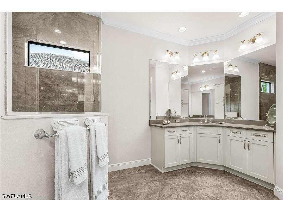 11942 Heather Woods Court Naples FL 34120 226014272 image17