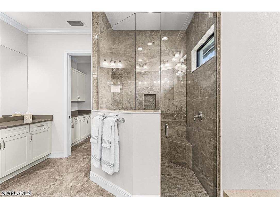 11942 Heather Woods Court Naples FL 34120 226014272 image18