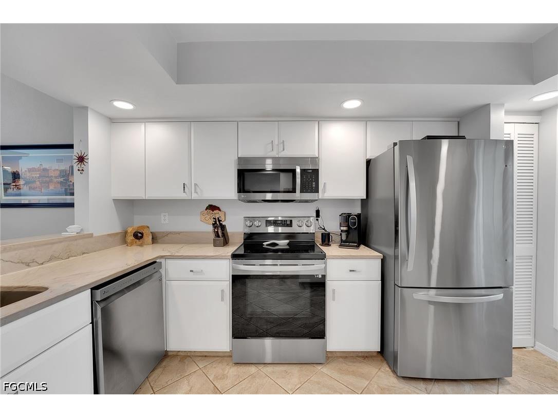 11943 Seabreeze Cove Lane Fort Myers FL 33908 2026022582 image13
