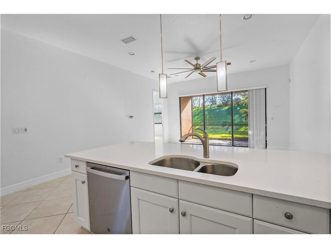 11944 Five Waters Circle Fort Myers FL 33913 2025013374 image10