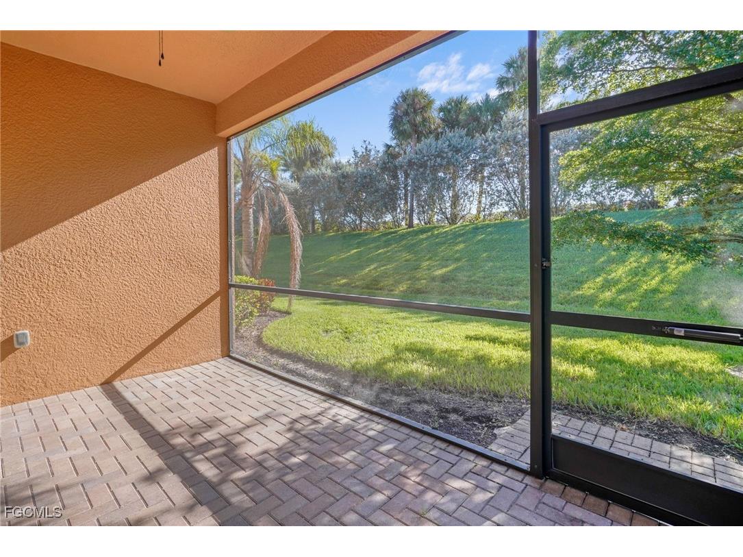 11944 Five Waters Circle Fort Myers FL 33913 2025013374 image32