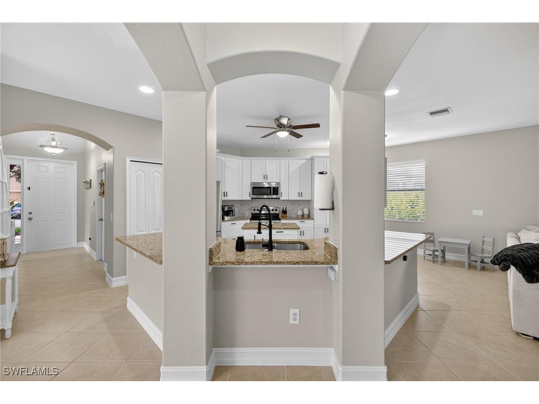 11945 Country Day Circle Fort Myers FL 33913 225067022 image8