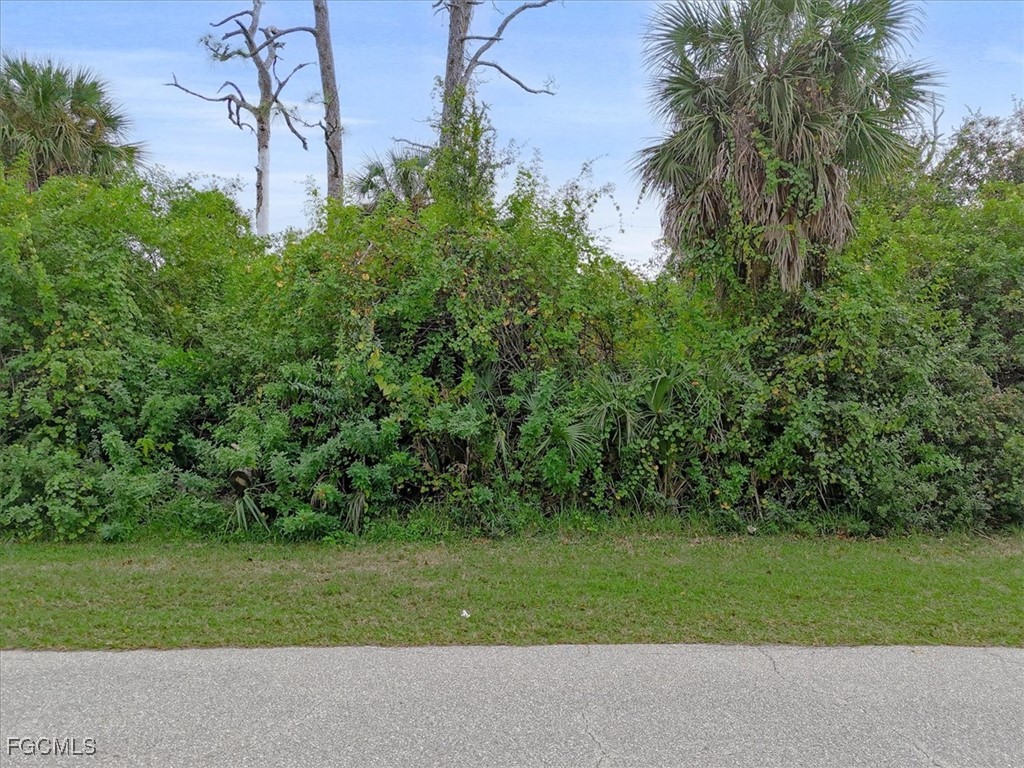11947 Helicon Avenue Port Charlotte FL 33981 2025025857 image2
