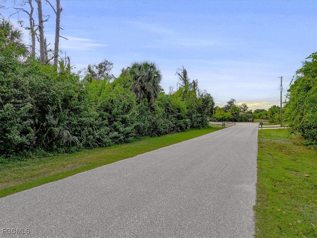 11947 Helicon Avenue Port Charlotte FL 33981 2025025857 image3