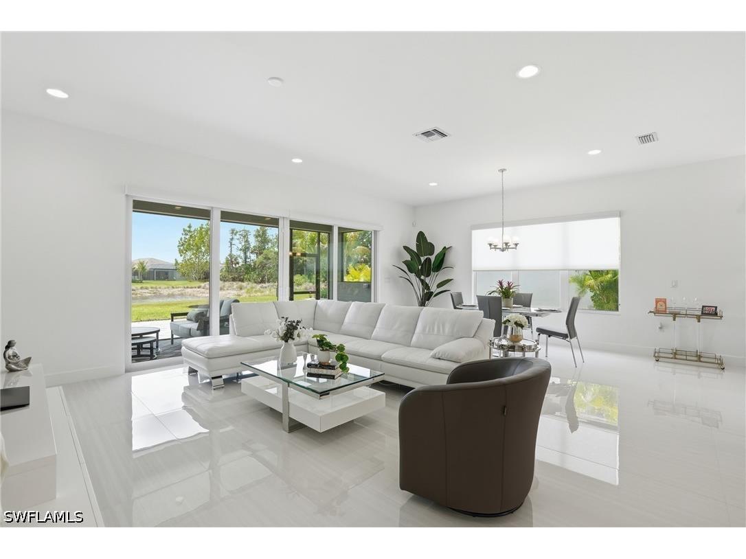 11949 Gardenia Avenue Naples FL 34120 226017175 image8