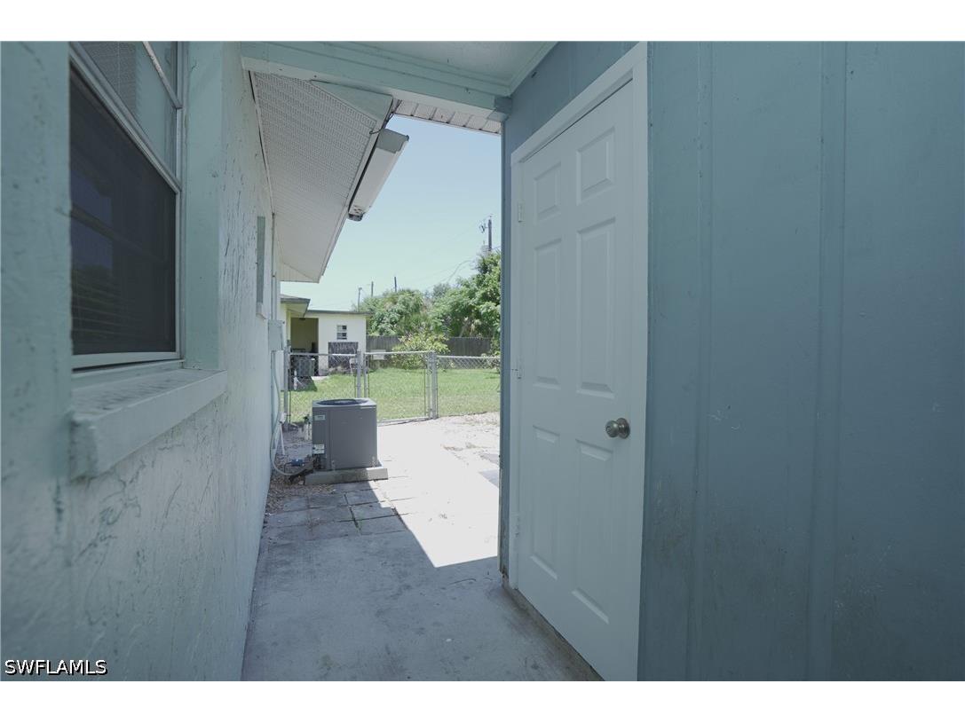 1195 S Alhambra Circle Naples FL 34103 226015919 image28