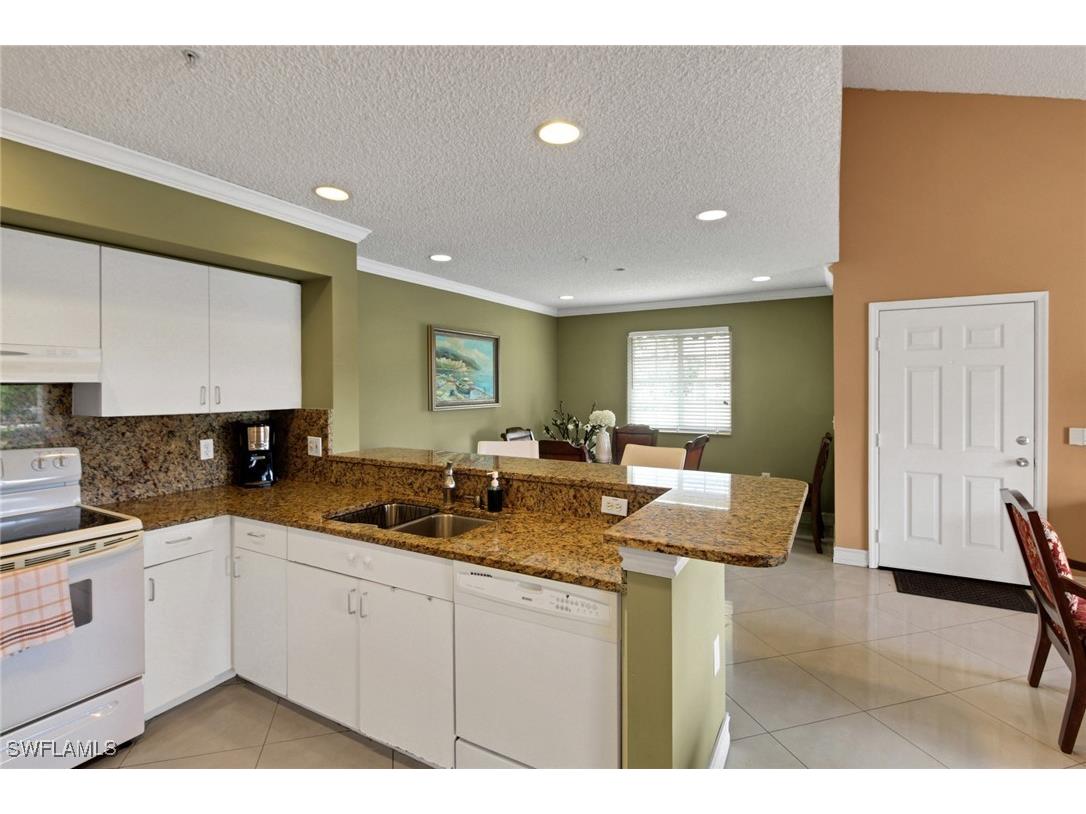 1195 Wildwood Lakes Boulevard #202 Naples FL 34104 225069134 image10