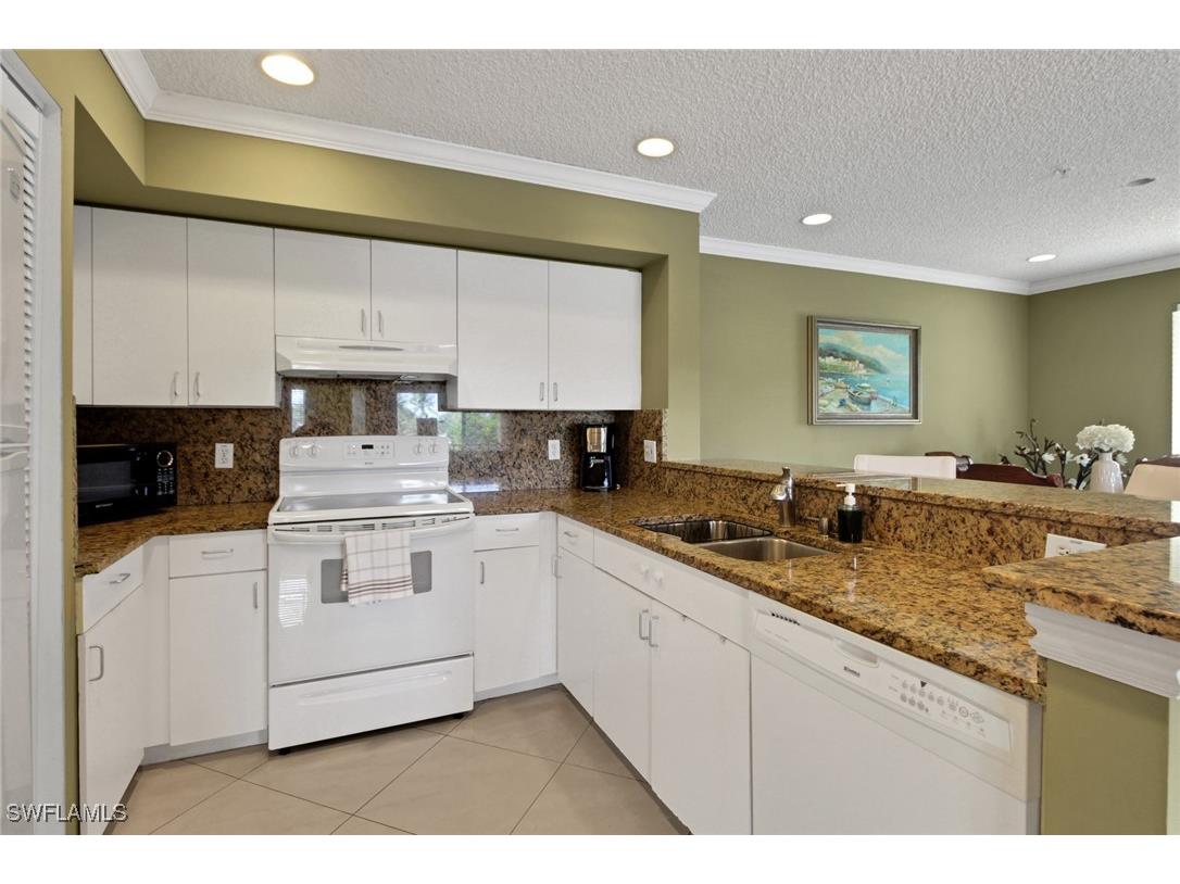 1195 Wildwood Lakes Boulevard #202 Naples FL 34104 225069134 image13