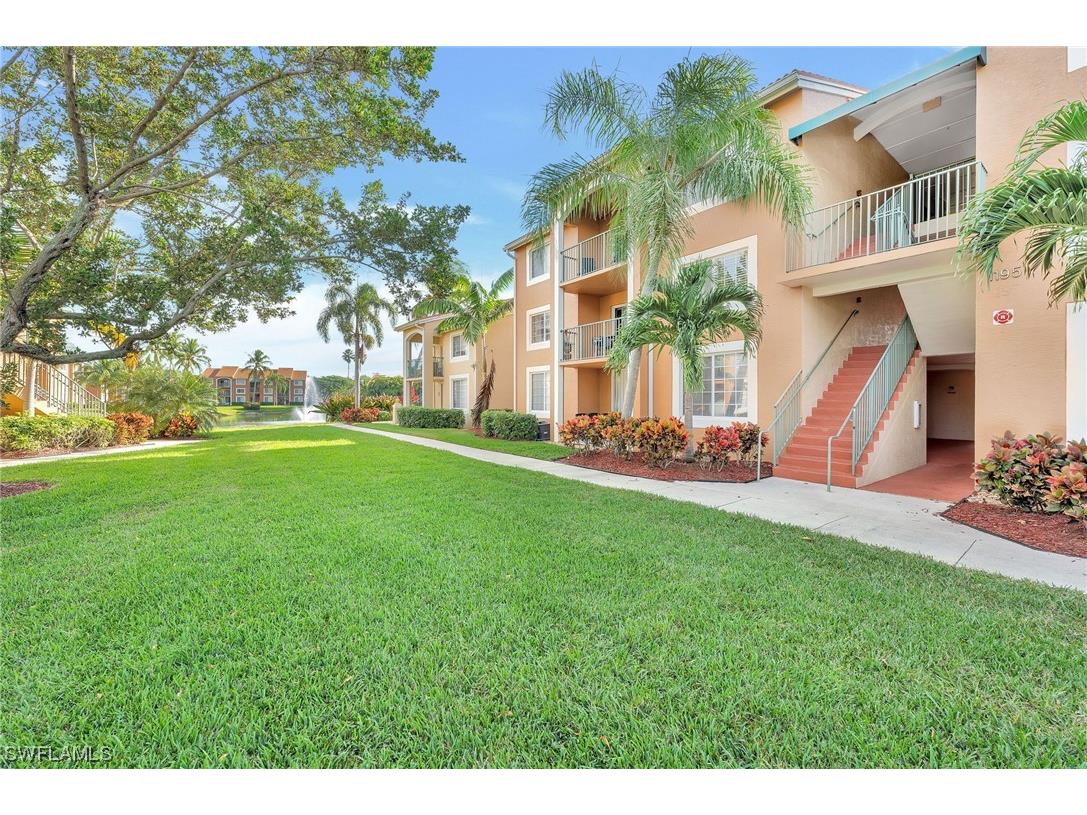 1195 Wildwood Lakes Boulevard #6-306 Naples FL 34104 223094127 image1