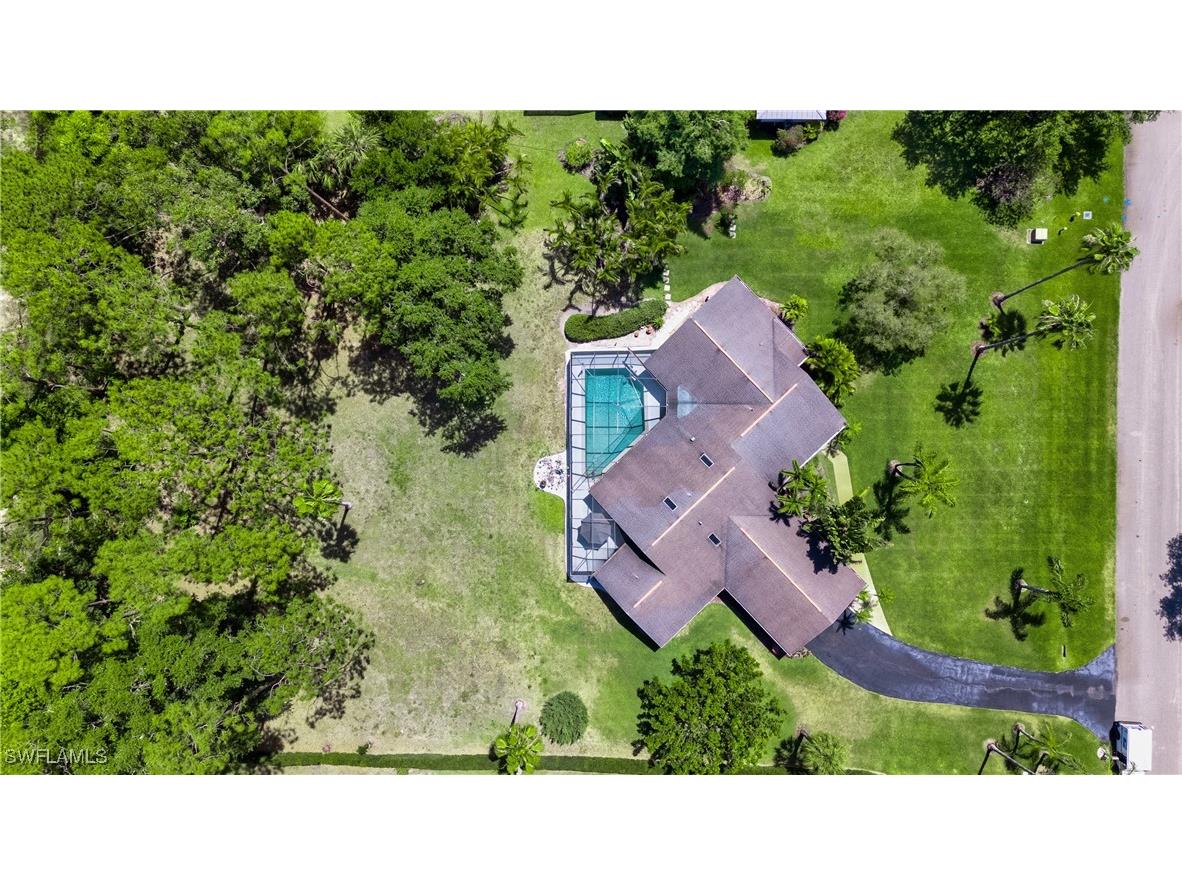 1195 Windswept Avenue Naples FL 34109 225042257 image1