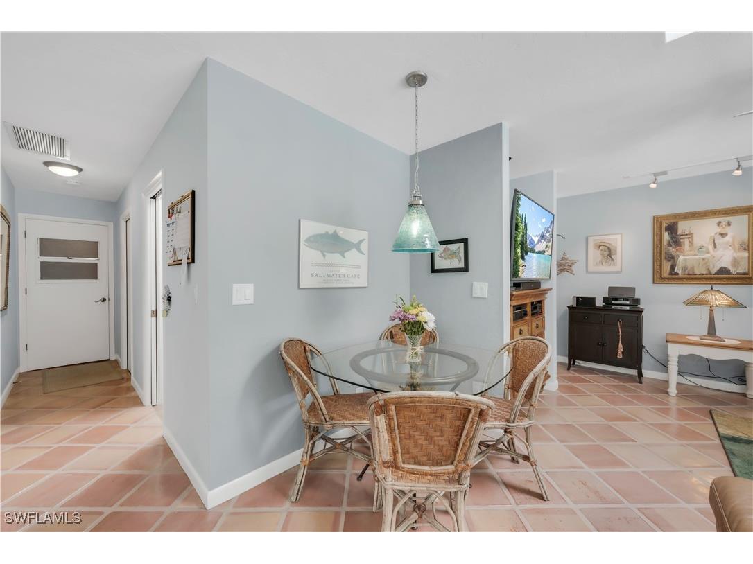 1195 Windswept Avenue Naples FL 34109 225042257 image10