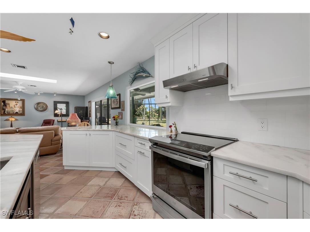 1195 Windswept Avenue Naples FL 34109 225042257 image7